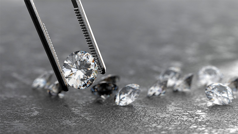 Care sunt cele mai comune defecte ale diamantelor?