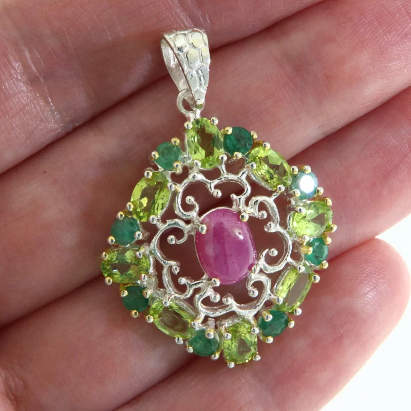 Pandant Argint 925 Accente aurite Rubin Peridot Smarald Naturale - Rafinat si Stralucitor