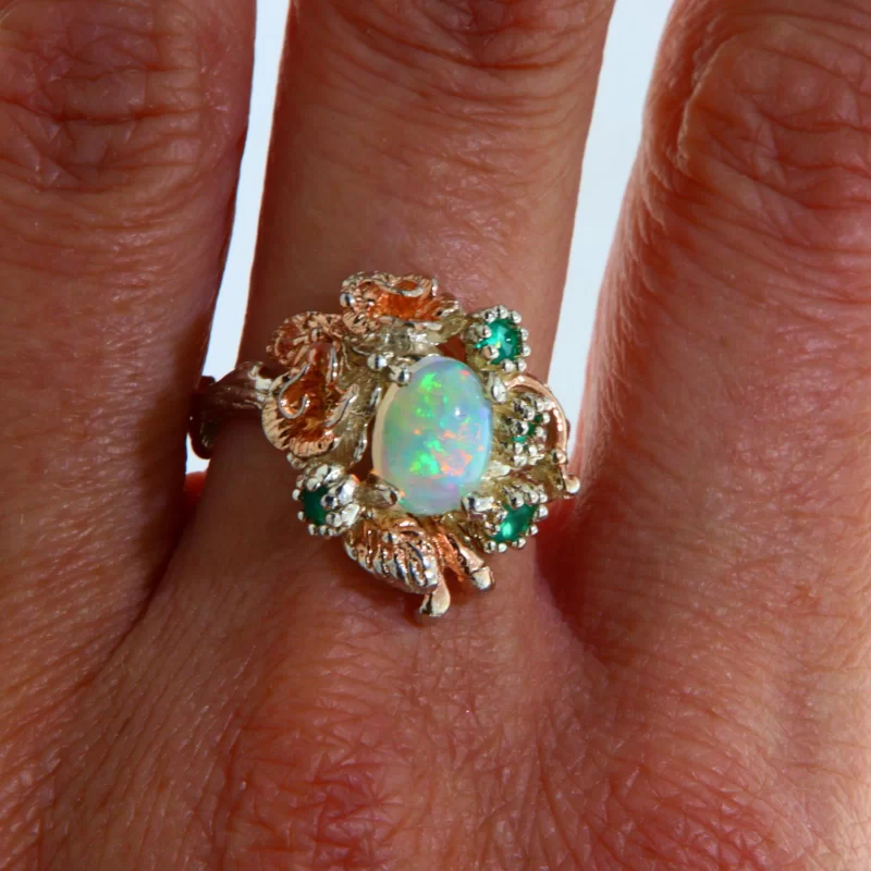 Inel Argint 925 Accente aurite Opal Onix verde Naturale - Eleganta si Distinctie