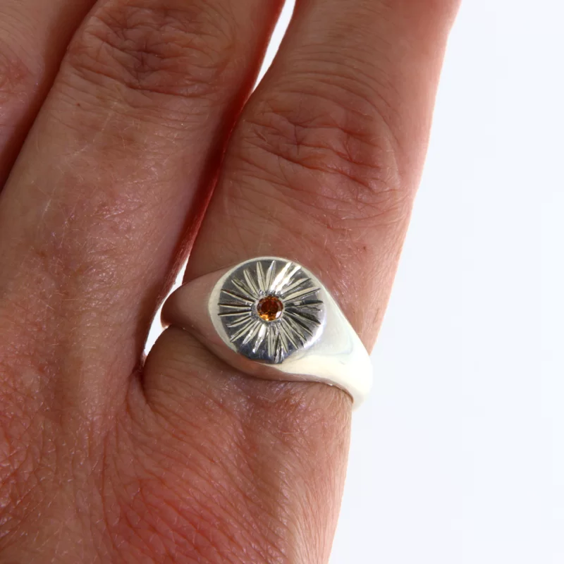 Inel Argint 925 Barbatesc Simbol Raze Solare Cubic Zirconia Galben - Stralucire si Vitalitate