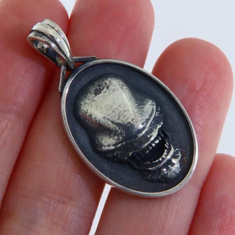 Pandant Argint 925 Xenomorph Alien - Design Unic și Misterios