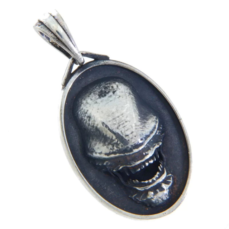 Pandant Argint 925 Xenomorph Alien - Design Unic și Misterios