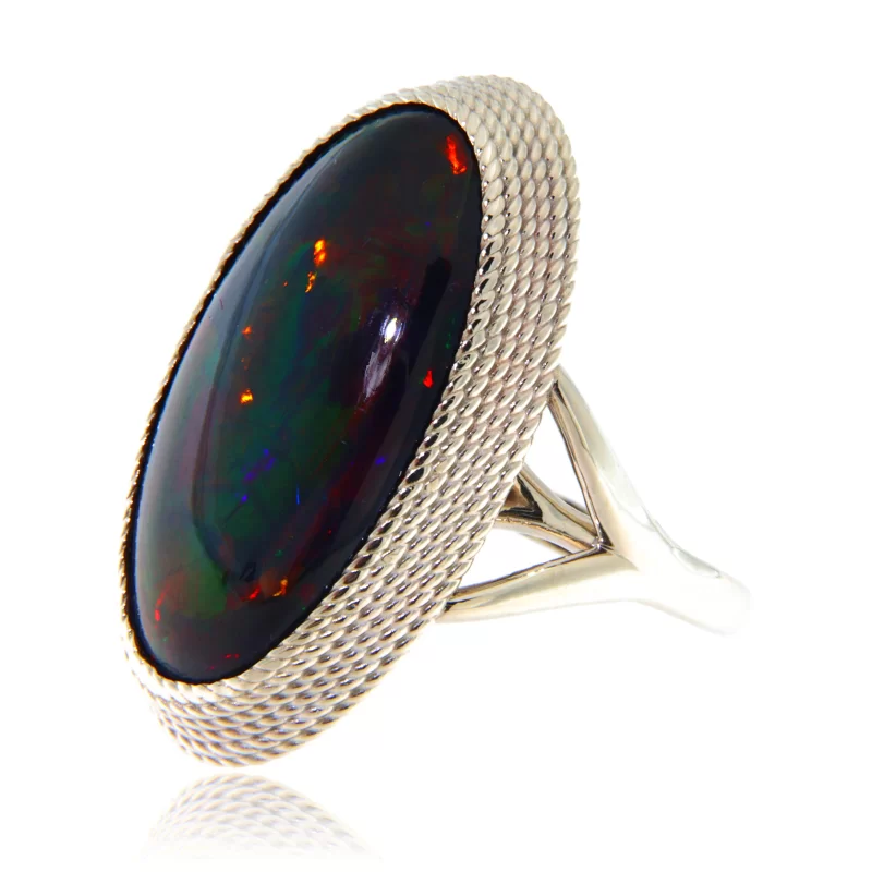 Inel Aur Opal Etiopia Natural - Eleganta si Misticism