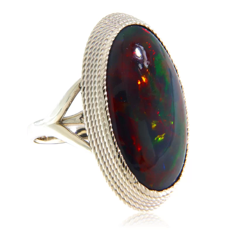 Inel Aur Opal Etiopia Natural - Eleganta si Misticism
