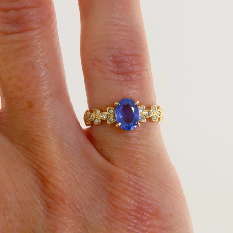 Inel Aur 14k Safir Albastru de Ceylon Diamante Naturale - Lux si Rafinament