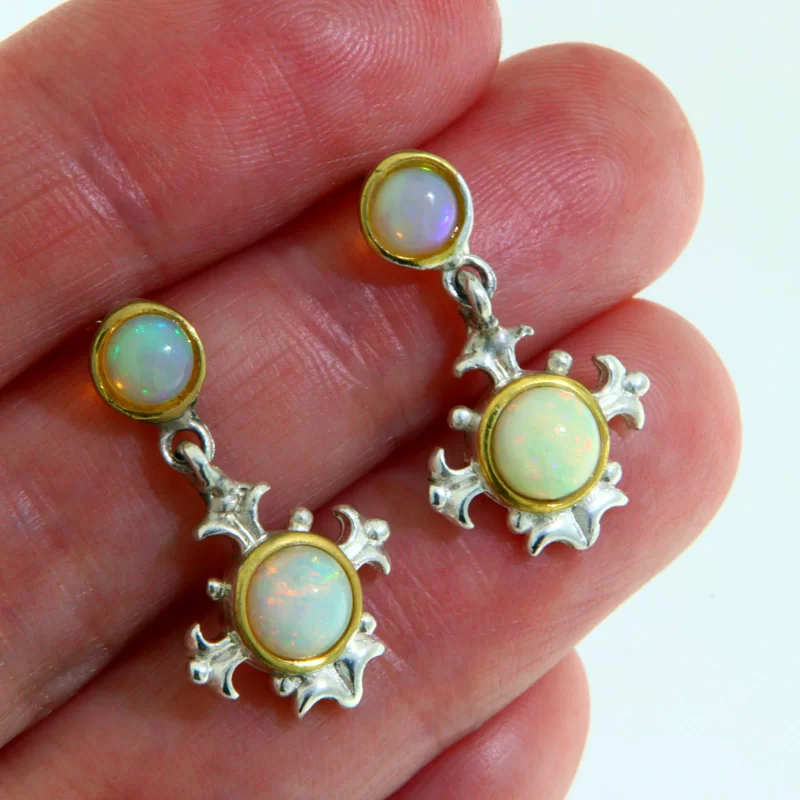 Cercei Argint 925 Accente Aurite Opal Natural - Eleganta Subtila si Luminoasa
