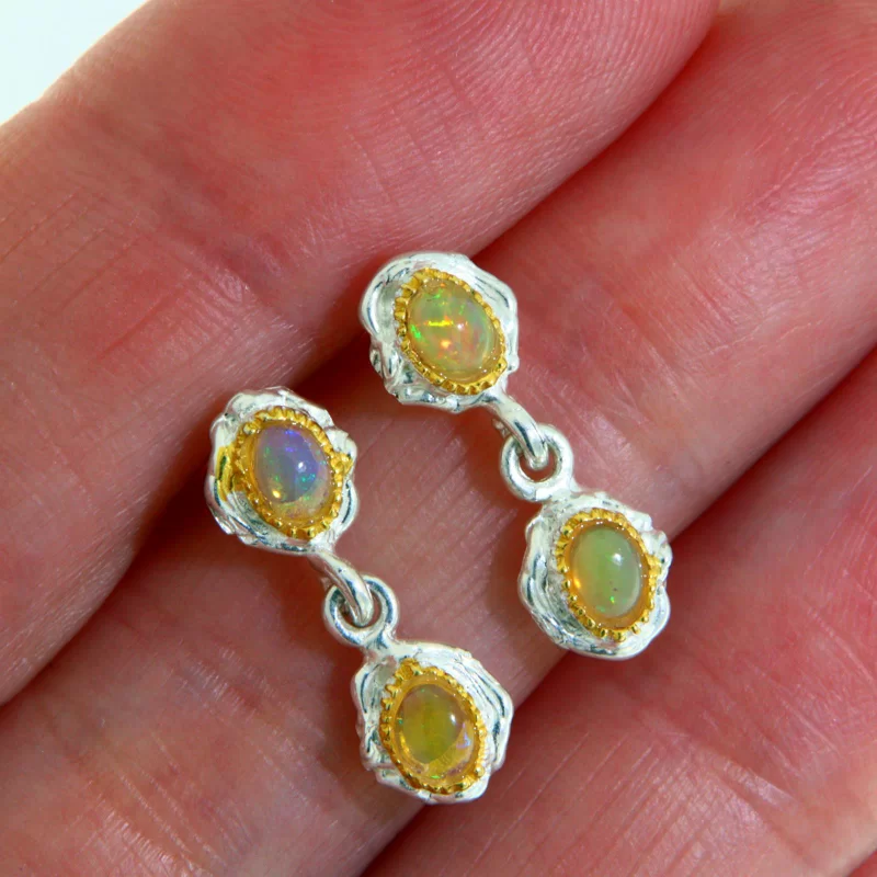 Cercei Argint 925 Accente Aurite Opal Natural - Stralucire Naturala si Eleganta
