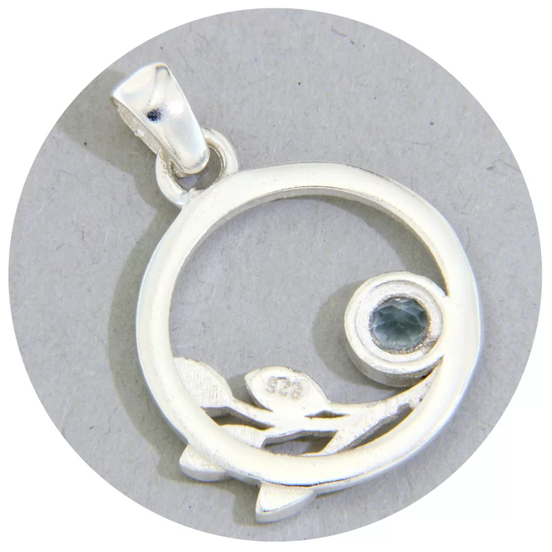 Pandantiv Argint 925 Ramura cu frunze Topaz Natural - Eleganta si Claritate