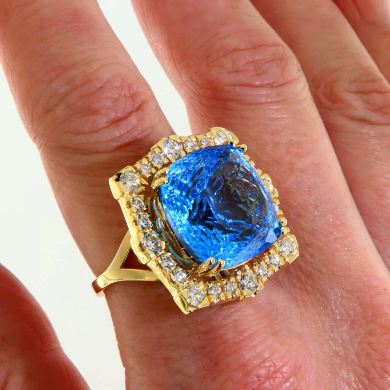 Inel Aur Galben 14k Topaz Swiss Blue Diamante - Stralucire Captivanta
