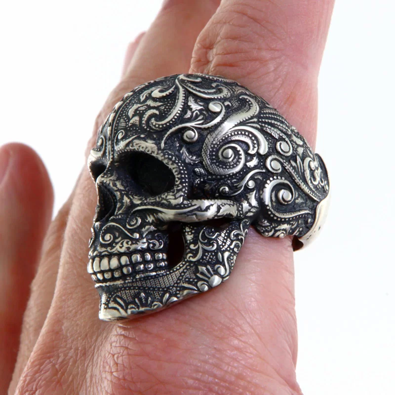 Ghiul Masiv Barbatesc Argint 925 Oxidat Craniu Baroque Skull - Putere si Eleganta