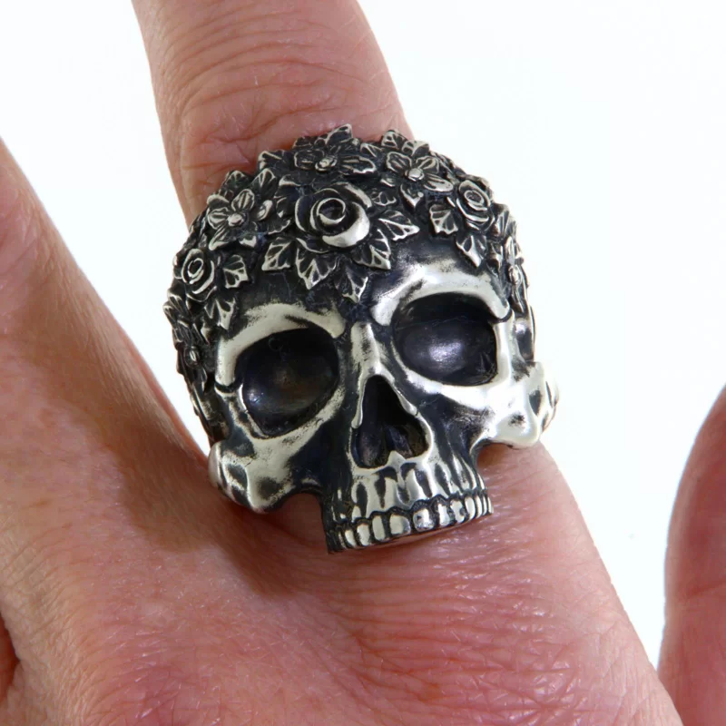 Ghiul Barbatesc Argint 925 Oxidat Art Nouveau Skull - Sofisticat si Rebel