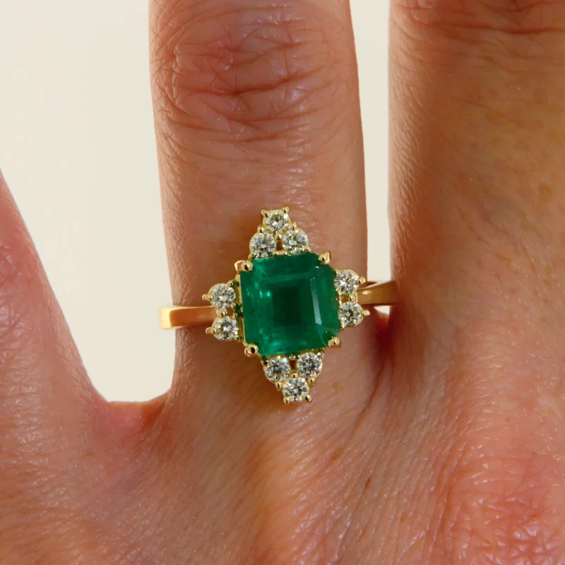 Inel Aur Galben 14 k Smarald Natural de Zambia Diamante Naturale - Frumusete Pura