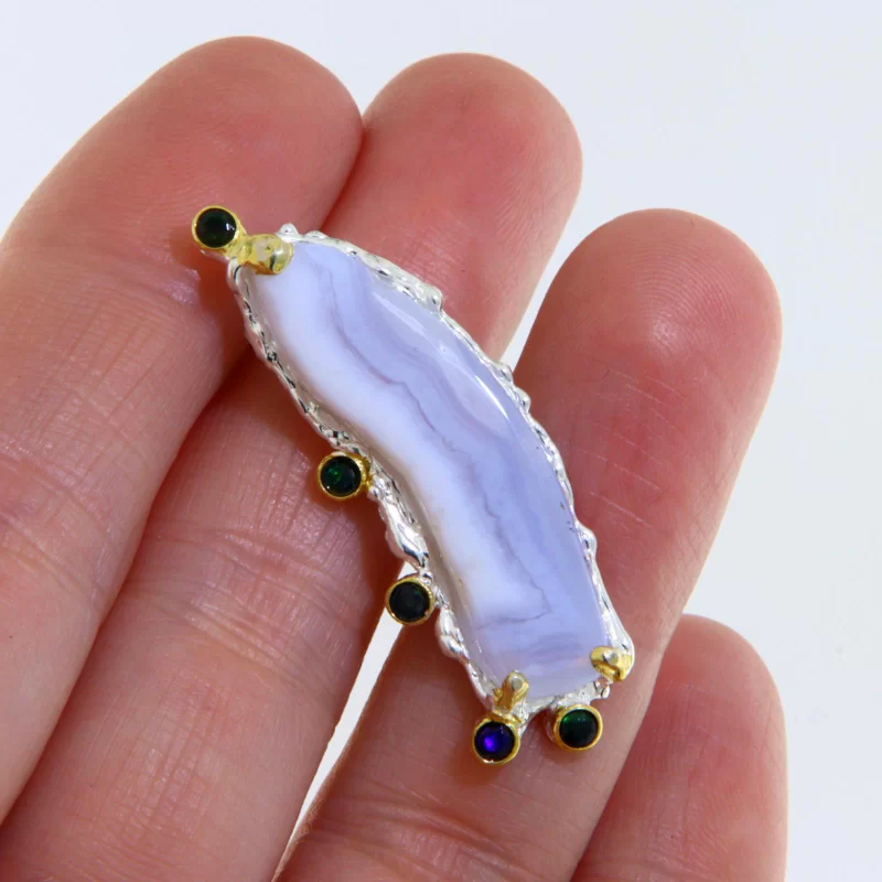 Pandantiv Argint 925 Accente Aurite Calcedonie Opal Negru Naturale - Mister si Eleganta