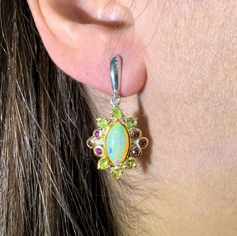 Cercei Argint 925 Accente Aurite Opal Etiopian Peridot Granat Rodolit Naturale - Sofisticati si Expresivi