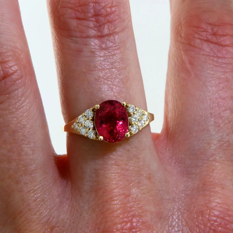 Inel Aur Galben 14 k Turmalina Roz Diamante Naturale - Romantic si Distins