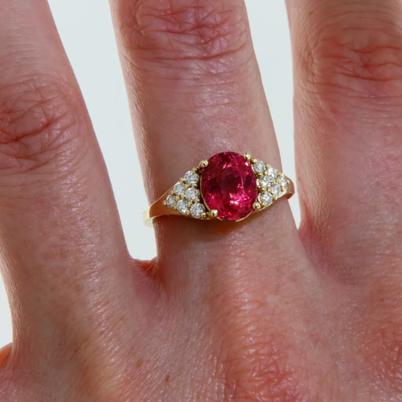 Inel Aur Galben 14 k Turmalina Roz Diamante Naturale - Romantic si Distins