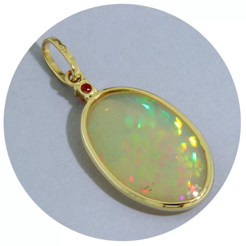 Pandantiv Aur Galben 14 k Opal Etiopian Safir Bordeaux Naturale - Lumina interioara