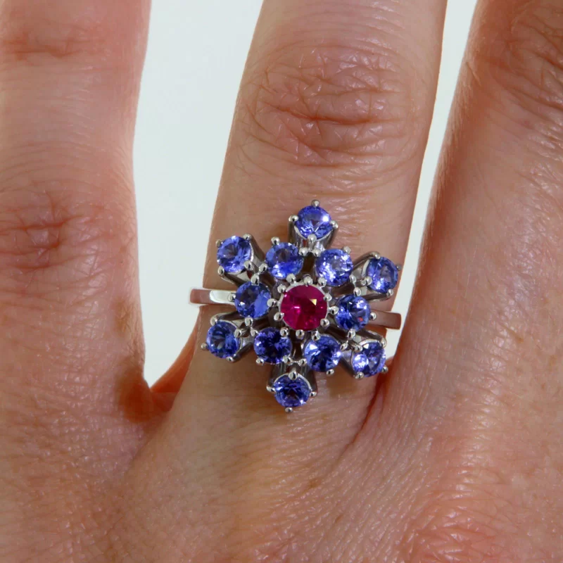 Inel Aur Alb 18 k Tanzanite Rubin Naturale Snowflake - Stralucire Regala