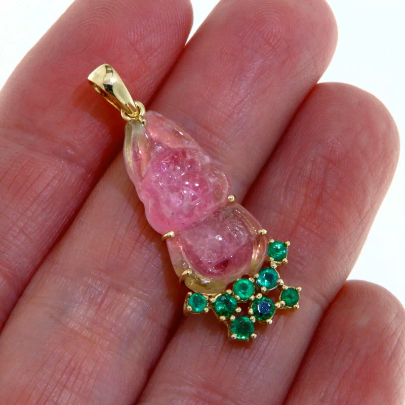 Pandantiv Aur 14 k Turmalina Roz Gravata Manual Smaralde Naturale - Delicate Pink Rabbit