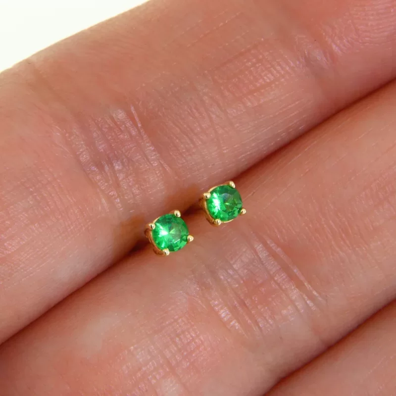 Cercei Stud Surub Aur 14k Granat Tsavorit Natural - Energie Verde