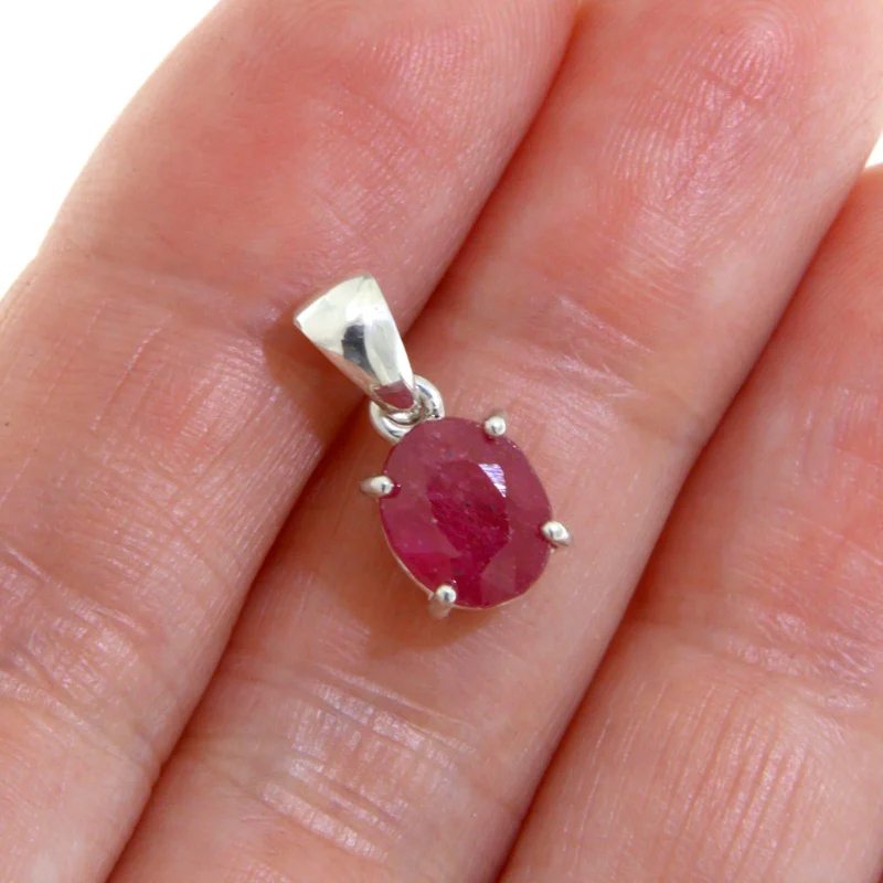 Pandantiv Argint 925 Rubin Natural 3.14 ct - Stralucire Intensa
