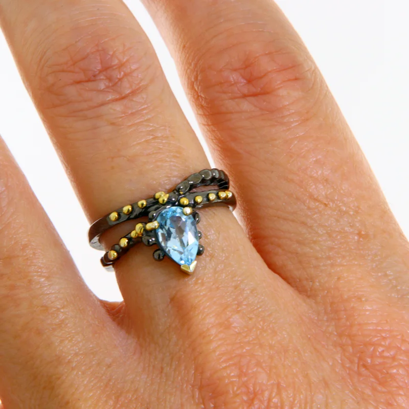 Inel Argint 925 Rodiat Negru Accente Aurii Topaz Natural - Contrast Modern