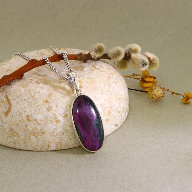 Pandantiv Argint 925 Rubin in zoisit Natural - Contrast si Energie