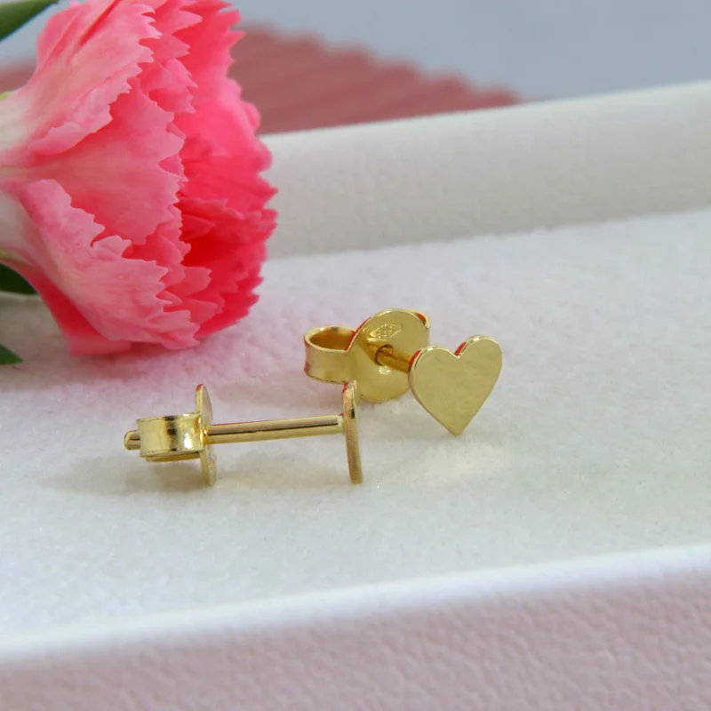 Cercei Stud Aur Galben 14k Inimioare - Caldura si Rafinament