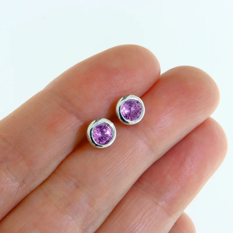 Cercei Aur Alb 14k Stud Safir Roz Natural - Eleganta si Delicatete