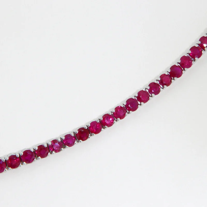 Bratara Tennis Aur Alb 14k Rubine Naturale - Lumina si Pasiune