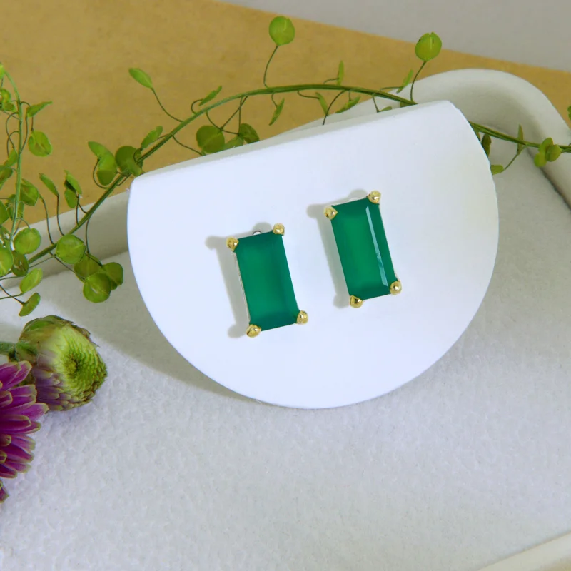 Cercei Stud Argint 925 Accente Aurite Onix Verde Natural - Minimalistm si Eleganta