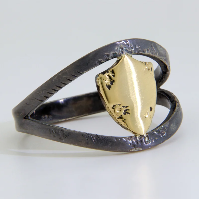 Inel Barbatesc Aur 18k si Argint - Design Sculptural Scut Protector