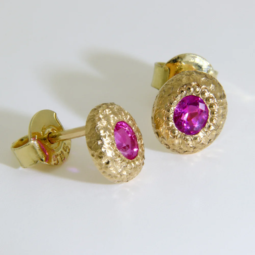 Cercei Stud Safire Roz de Ceylon Naturale Rare - Delicatete si Modernitate