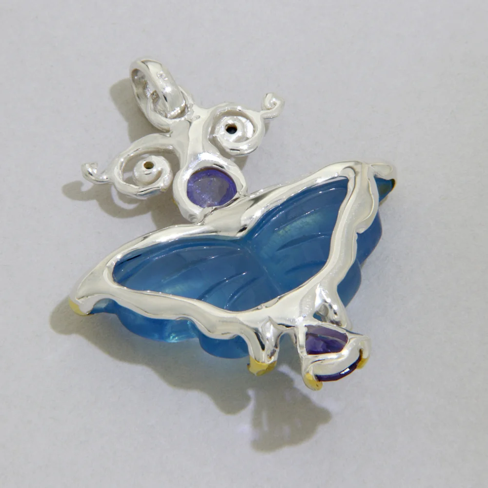 Pandantiv Argint 925 Accente Aurite Acvamarin Gravat Manual Ametist Naturale Fluture