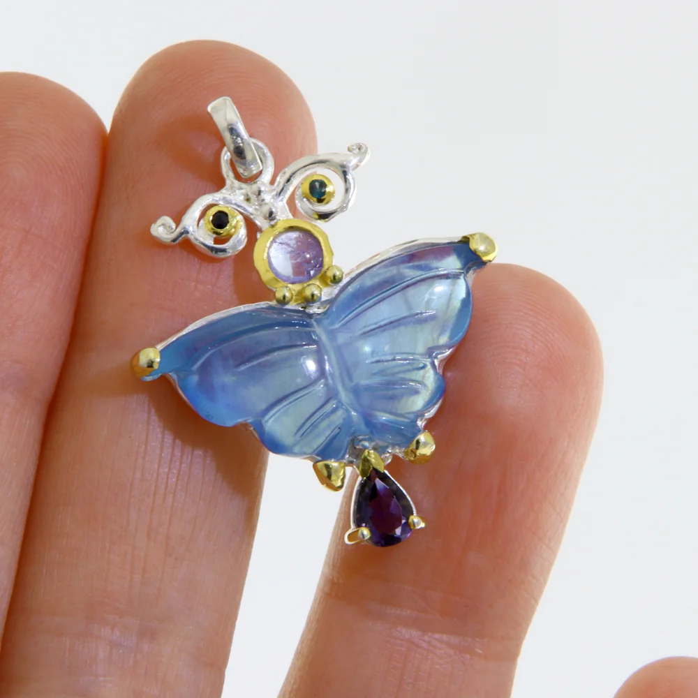 Pandantiv Argint 925 Accente Aurite Acvamarin Gravat Manual Ametist Naturale Fluture