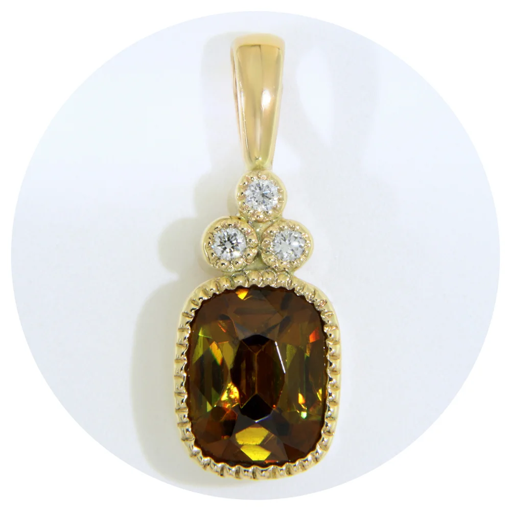 Pandantiv aur 14K cu Sfen Natural 1.44 ct si Diamante Naturale