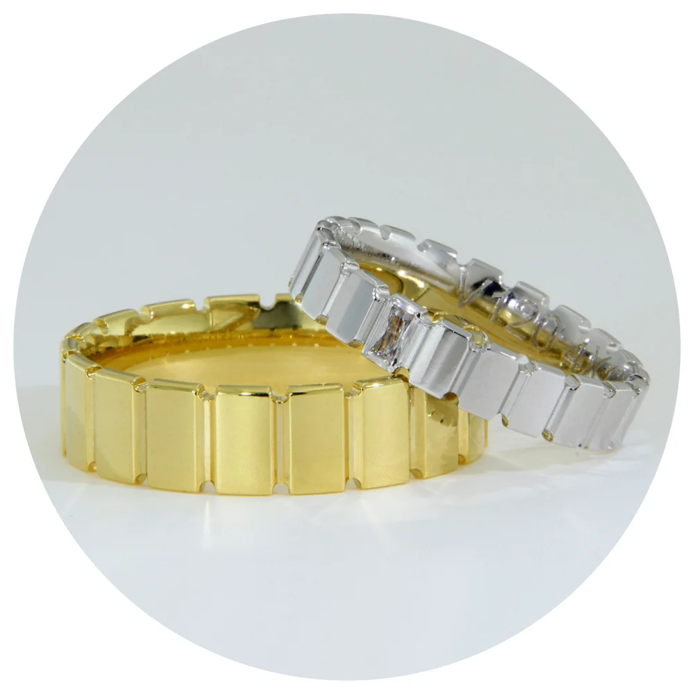 Verighete Aur Galben si Aur Alb cu Design Segmentat Diamant Natural – Berlin